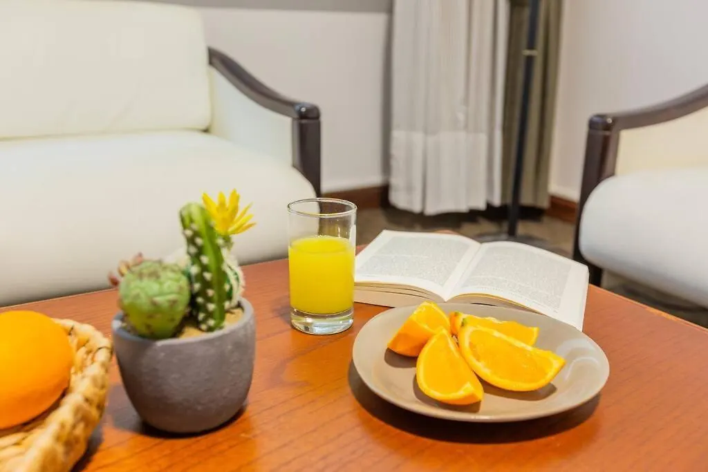 Akros Galapagos Suite Кито Апартаменты